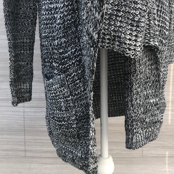 Duster cardigan Sweater Size Medium New - Picture 3 of 10
